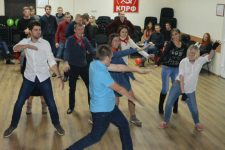 «ПреКРАСНАЯ ОСЕНЬ» - комсомольцы провели творческий вечер для молодёжи Крыма