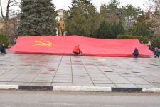 В Крыму прошёл флешмоб в честь 95-летия создания СССР