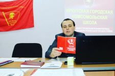 Началось обучение первого потока слушателей Иркутской городской комсомольской школы