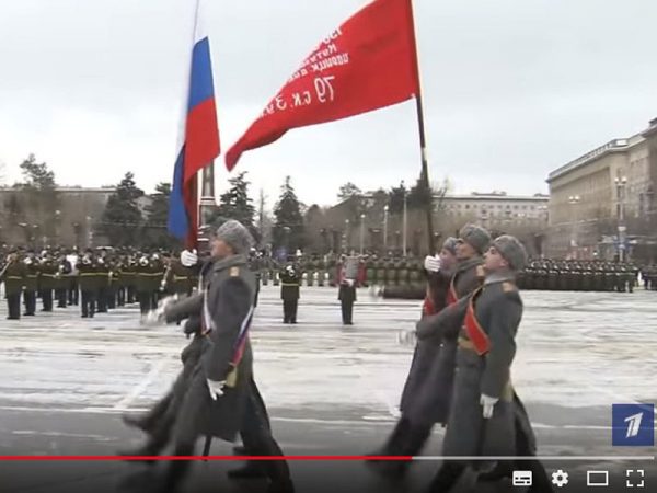 В Волгограде на копии Знамени Победы стёрли серп, молот и звезду