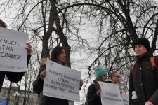 Белгородские комсомольцы вышли на пикет в поддержку жителей Волоколамска