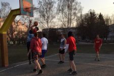 Белгородские комсомольцы провели ежегодный баскетбольный турнир, посвящённый Дню космонавтики