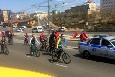 Комсомол Бурятии провёл велопробег по улицам Улан-Удэ