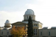 РАН и Пулковская обсерватория: жилые дома важнее науки