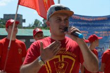 В Севастополе прошла парусная регата, посвящённая 100-летию Ленинского комсомола