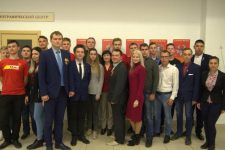 В Рязани открылась выставка к 100-летию Ленинского комсомола