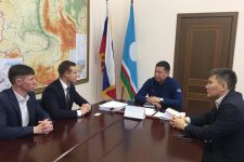 Владимир Исаков встретился с министром по делам молодёжи и социальным коммуникациям Республики Саха (Якутия)