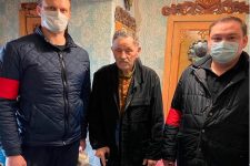 Комсомольцы Тюменской области присоединились к акции «Своих не бросаем»