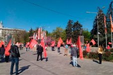 "Мы не отрекаемся от 1 мая!": Первомайская акция ростовских коммунистов и комсомольцев