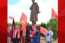 В Нижегородской области установлен памятник И.В. Сталину