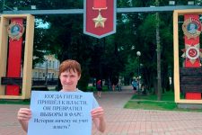 Ленинский комсомол продолжает акции протеста против введения многодневного голосования