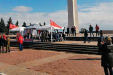 В Ульяновске проходит бессрочная акция депутатов КПРФ