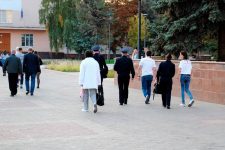 Юрий Галдун, верни памятник Ленину на место! Флешмоб белгородских комсомольцев