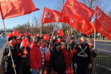 Ленинград: Ограничения не помешали отметить годовщину Великого Октября