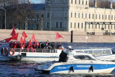 Ленинград: Ограничения не помешали отметить годовщину Великого Октября
