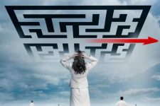 Тотальное внедрение QR-кодов - сегрегация, описанная Оруэллом