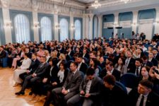 Комсомольцы приняли участие в заседании Молодёжного парламента при Госдуме